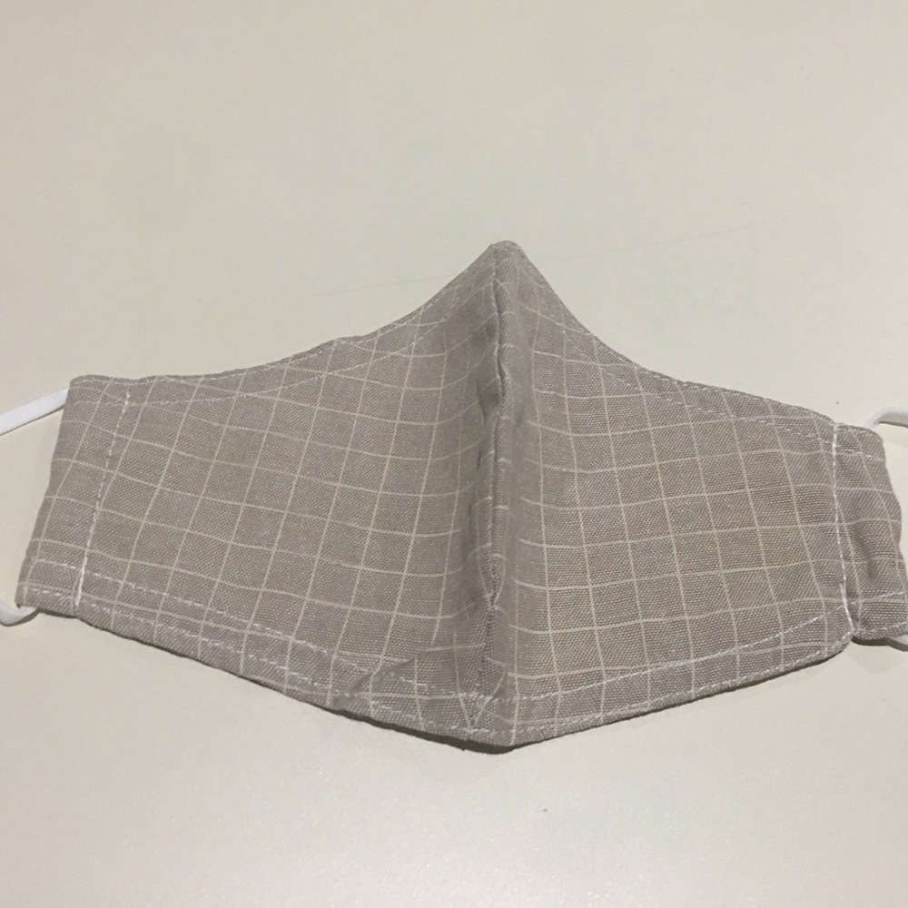 NEW Fashionable Plaid Face Mask
